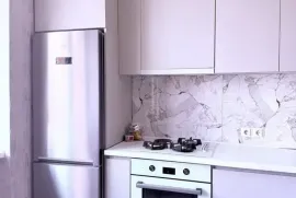 ქირავდება ბინა, 4 ოთახიანი, ძველი აშენებული, თბილისი, დიდი დიღომი