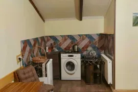 ქირავდება ბინა, 1 ოთახიანი, ძველი აშენებული, თბილისი, ჩუღურეთი