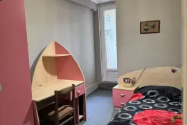 Продается квартира, 3 Kомнатная, Старое здание, Тбилиси, Исани