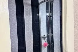 Продается квартира, 3 Kомнатная, Старое здание, Тбилиси, Исани