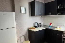 Продается квартира, 3 Kомнатная, Старое здание, Тбилиси, Исани