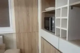 ქირავდება ბინა, 4 ოთახიანი, ძველი აშენებული, თბილისი, მუხიანი