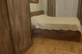 ქირავდება ბინა, 4 ოთახიანი, ძველი აშენებული, თბილისი, მუხიანი