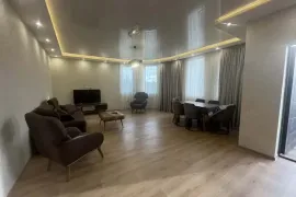 Аренда Дома, 7 Kомнатная, Тбилиси, Темка