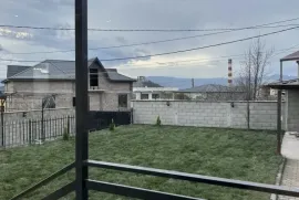 Аренда Дома, 7 Kомнатная, Тбилиси, Темка