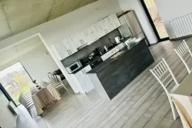 Аренда Посуточно, 8 Kомнатная, Мцхетский район, Saguramo