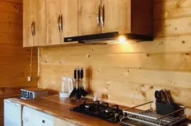 Аренда Посуточно, 2 Kомнатная, Хашури, Surami