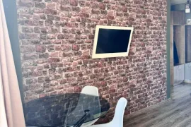 ქირავდება ბინა, 2 ოთახიანი, ძველი აშენებული, თბილისი, ვაკე