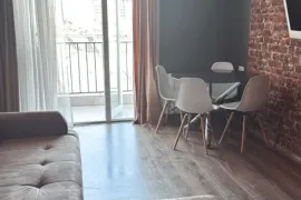 ქირავდება ბინა, 2 ოთახიანი, ძველი აშენებული, თბილისი, ვაკე