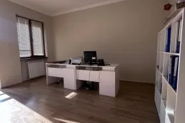 იყიდება სახლი, 20 ოთახიანი, თბილისი, დიდი დიღომი