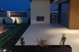 იყიდება სახლი, 6 ოთახიანი, თბილისი, მთაწმინდა