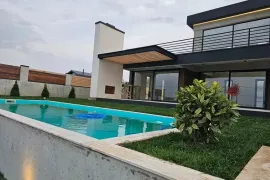 იყიდება სახლი, 6 ოთახიანი, თბილისი, მთაწმინდა