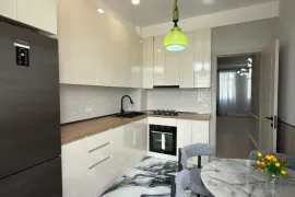 იყიდება ბინა, 4 ოთახიანი, ახალი აშენებული, თბილისი, ვარკეთილი