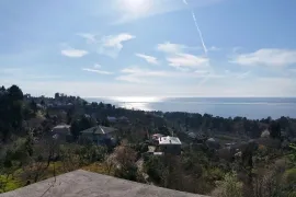 იყიდება სახლი, 7 ოთახიანი, ბათუმი