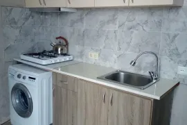 ქირავდება ბინა დღიურად, 1 ოთახიანი, ახალი აშენებული, თბილისი, გლდანი