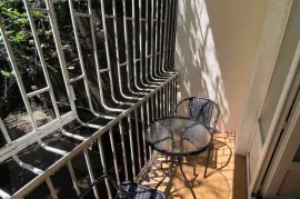 Аренда, 1 Kомнатная, Старое здание, Тбилиси, saburtalo