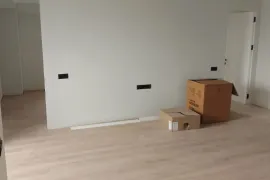 იყიდება ბინა, 3 ოთახიანი, ძველი აშენებული, თბილისი, დიღმის მასივი