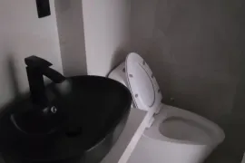 იყიდება ბინა, 3 ოთახიანი, ძველი აშენებული, თბილისი, დიღმის მასივი