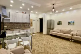 ქირავდება ბინა, 2 ოთახიანი, ახალი აშენებული, ბათუმი, ხიმშიაშვილის უბანი