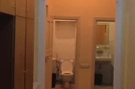 ქირავდება სახლი, 4 ოთახიანი, თბილისი, საბურთალო