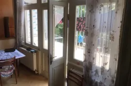 ქირავდება სახლი, 4 ოთახიანი, თბილისი, საბურთალო