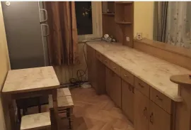 ქირავდება სახლი, 4 ოთახიანი, თბილისი, საბურთალო