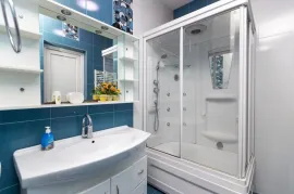 ქირავდება ბინა, 2 ოთახიანი, ახალი აშენებული, თბილისი, ვერა