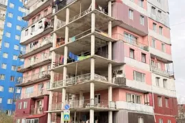 იყიდება ბინა, 4 ოთახიანი, ახალი აშენებული, ბათუმი, აღმაშენებლის უბანი