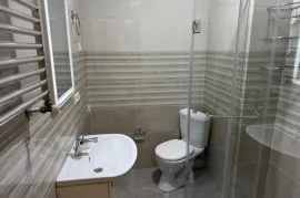 ქირავდება ბინა, 3 ოთახიანი, ახალი აშენებული, ბათუმი, ხიმშიაშვილის უბანი