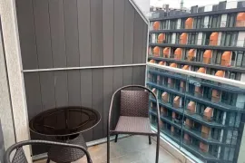 იყიდება, სასტუმრო