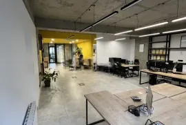 ქირავდება, საოფისე ფართი, ვაკე