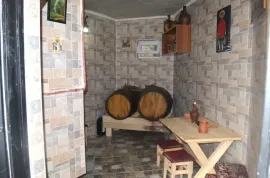 Продается , Гостиница, Гонио