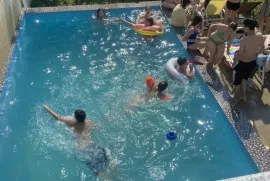 ქირავდება სახლი დღიურად, 5 ოთახიანი, თბილისი, მუხიანი