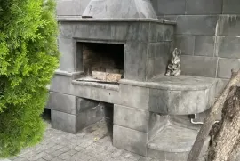 ქირავდება სახლი დღიურად, 5 ოთახიანი, თბილისი, მუხიანი