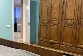 ქირავდება სახლი დღიურად, 5 ოთახიანი, თბილისი, მუხიანი