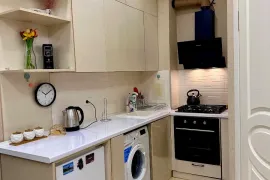 ქირავდება ბინა დღიურად, 2 ოთახიანი, ახალი აშენებული, ბათუმი, ხიმშიაშვილის უბანი