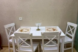 ქირავდება ბინა დღიურად, 2 ოთახიანი, ახალი აშენებული, ბათუმი, ხიმშიაშვილის უბანი