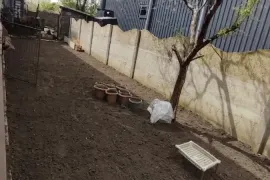 იყიდება სახლი, 12 ოთახიანი, ქობულეთი