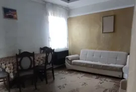 იყიდება სახლი, 12 ოთახიანი, ქობულეთი