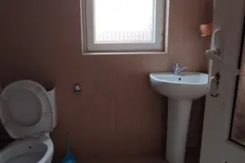 იყიდება სახლი, 12 ოთახიანი, ქობულეთი