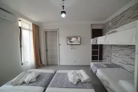 ქირავდება სახლი, 10 ოთახიანი, ხელვაჩაური, შარაბიძეები