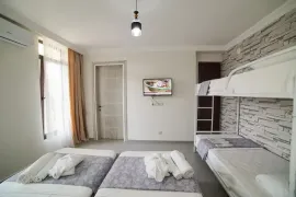 ქირავდება სახლი, 10 ოთახიანი, ხელვაჩაური, შარაბიძეები