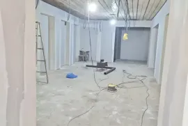 ქირავდება, უნივერსალური კომერციული  ფართი, სოფ. გლდანი