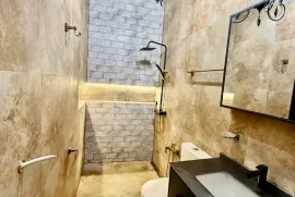 იყიდება სახლი, 3 ოთახიანი, თბილისი, სვანეთის უბანი