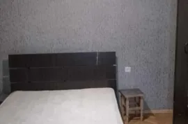 იყიდება ბინა, 7 ოთახიანი, ძველი აშენებული, თბილისი, სამგორი