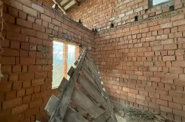 იყიდება სახლი, მცხეთა, ბურიანი