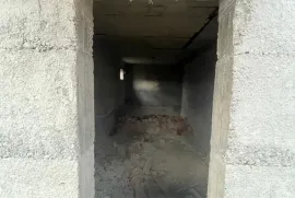 იყიდება სახლი, მცხეთა, ბურიანი