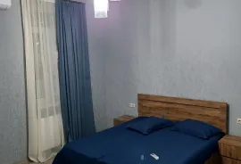 ქირავდება ბინა, 4 ოთახიანი, ძველი აშენებული, თბილისი, ვაკე