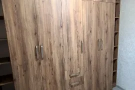 ქირავდება ბინა, 4 ოთახიანი, ძველი აშენებული, თბილისი, ვაკე