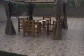 Продается Дом, 11 Kомнатная, Сагареджо, Уджарма